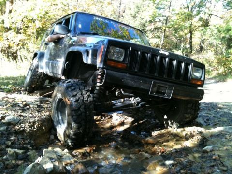 1999 Jeep Cherokee photo