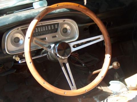 1960 Ford Ranchero - New steering wheel