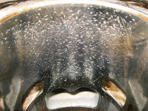 2000 Ford E350 - Cylinder wall damage is visible, indicating potential engine wear or failure.
