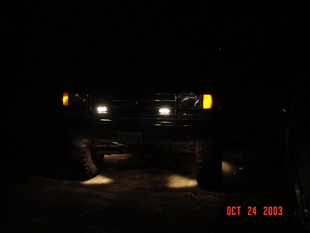 My camera hates night shots