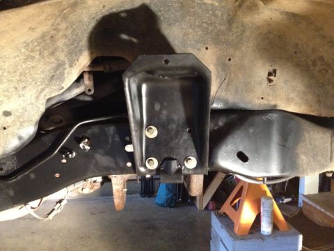 1995 Ford Bronco - bucket mounted. 1" forward from stock location.