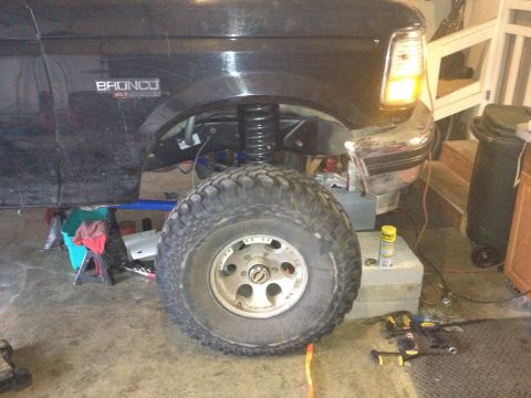1995 Ford Bronco - weight on tires