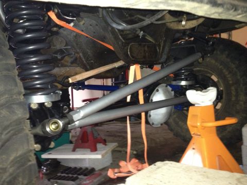 1995 Ford Bronco - everything but track bar. ratchet straps x'd to keep the axle from shifting