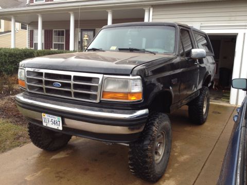 1995 Ford Bronco photo