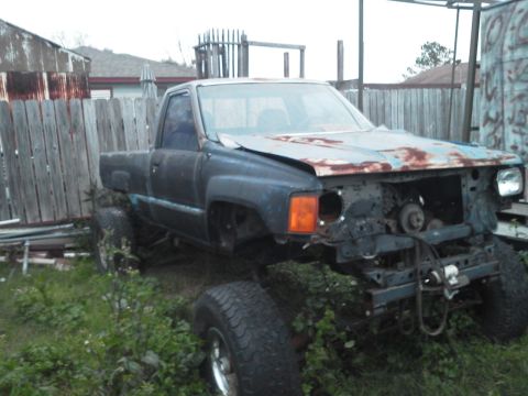 1988 Toyota Hilux “chevota”