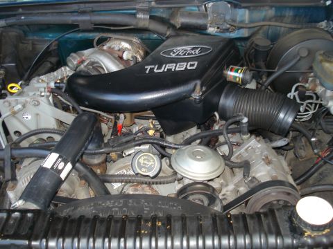1994 Ford F-250 - Close-up of a Ford 7.3L IDI Turbo diesel engine, likely from a 1994 model year truck.