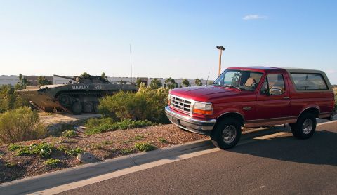 1994 Ford Bronco - 1994 Ford Bronco Eddie Bauer at Oakley