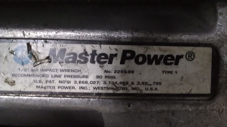 Master Power 1/2 air impact wrench label with model number 2289-99 and recommended line pressure 90 PSIG