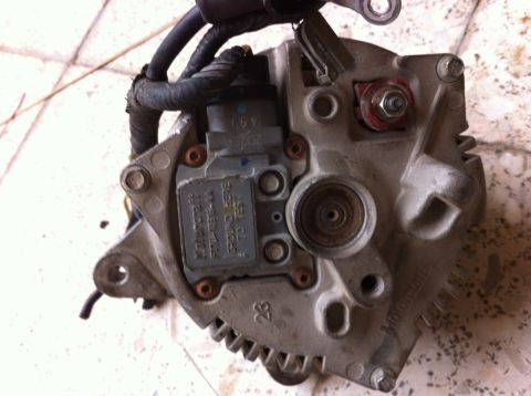 1998 Ford Crown Victoria - This Motorcraft alternator has a part number that indicates it is not from a 1998 Ford Crown Victoria.