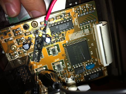 1992 Ford F-150 - Here is a picture of how the 9V is connected to the PSOM.