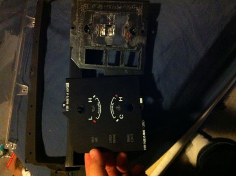 1992 Ford F-150 - Next comes peeling off the Gauge face. It will be a bit resistant so take your time.
