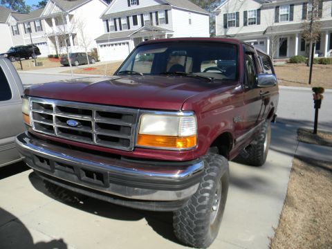 1996 Ford Bronco photo