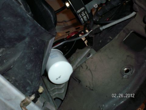 1996 Ford Bronco - These next few shots show how "Protected" the filter is from flying rocks and outside influence that could damage a filter, drain the fluid…