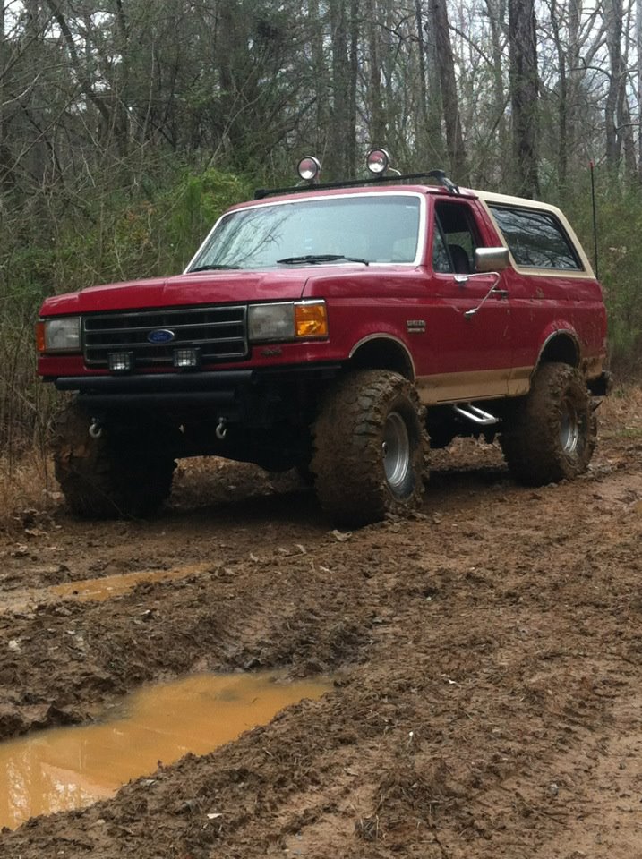 1989 Ford Bronco “bronchitis”