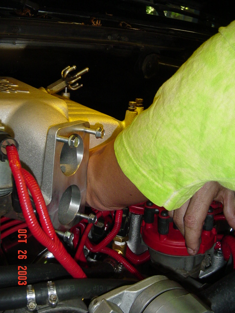 1989 Ford Bronco - BTW...pic of removing the bolts for the upper intake