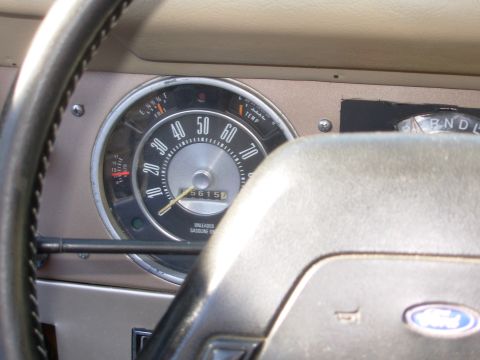 1975 Ford Bronco - Looks like the backplate I made is OK - the meter's face is visible.