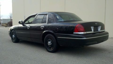 2004 Ford Crown Victoria
