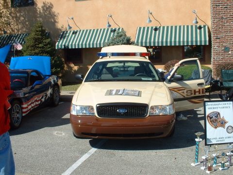 1995 Ford Crown Victoria photo