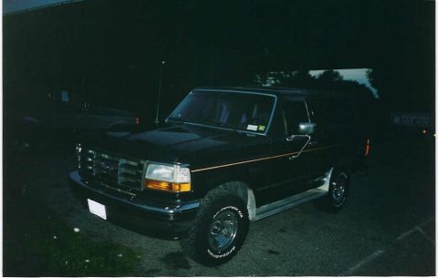 1993 Ford Bronco photo