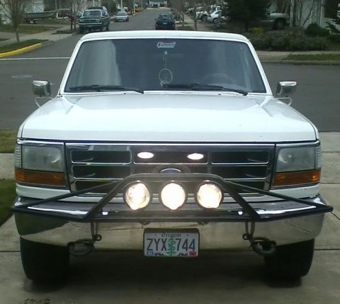1992 Ford Bronco photo