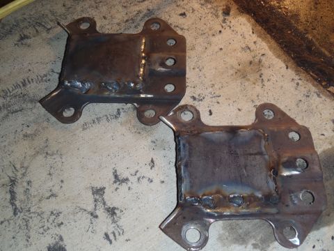 1978 Nissan 300ZX - Motor mount plates, just welded a piece of 3/16 over the stock f-body plates.