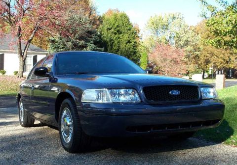 1998 Ford Crown Victoria - Here are some recent pics after 4 coats of Zaino polish. That is the painted 2001 grille.