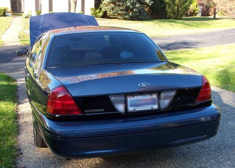 1998 Ford Crown Victoria - (Large Pic) Here is a shot of the rear. The finish now looks like still water and the pics do not do justice. You can also see the soon-to-…