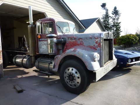 1959 Kenworth W900A “CC925”