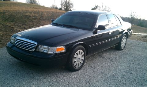 2008 Ford Crown Victoria photo