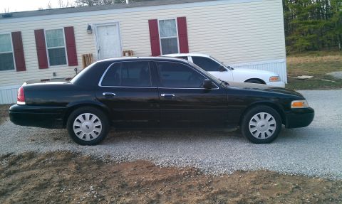 2008 Ford Crown Victoria photo