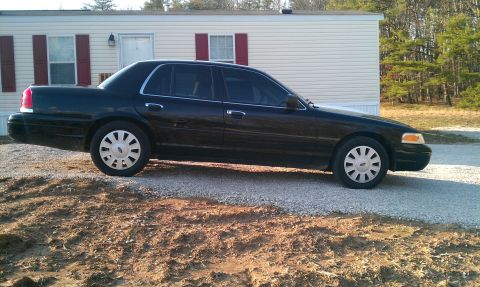 2008 Ford Crown Victoria photo