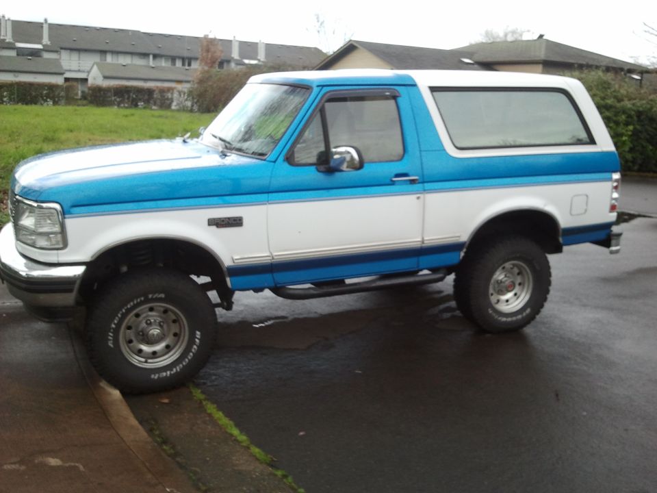 1994 Ford Bronco “Blue beast”