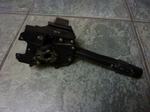 1900 Yugo GVX - This is a turn signal switch assembly, not a 1900 Yugo GVX.