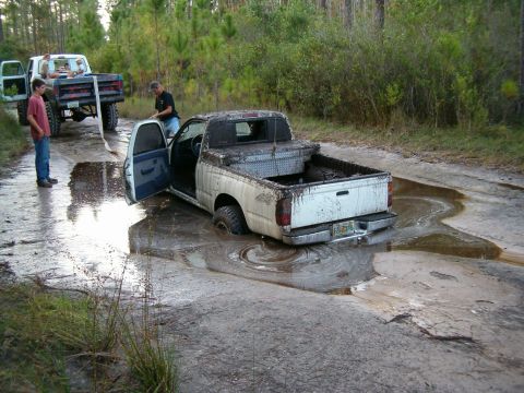 1991 Ford Bronco - The stuck Toyota