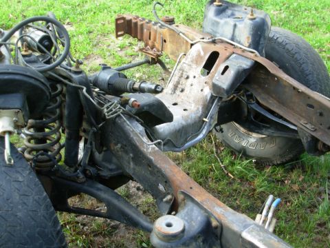 1983 Ford Bronco - It's amazing how clean it can get with 2600psi.