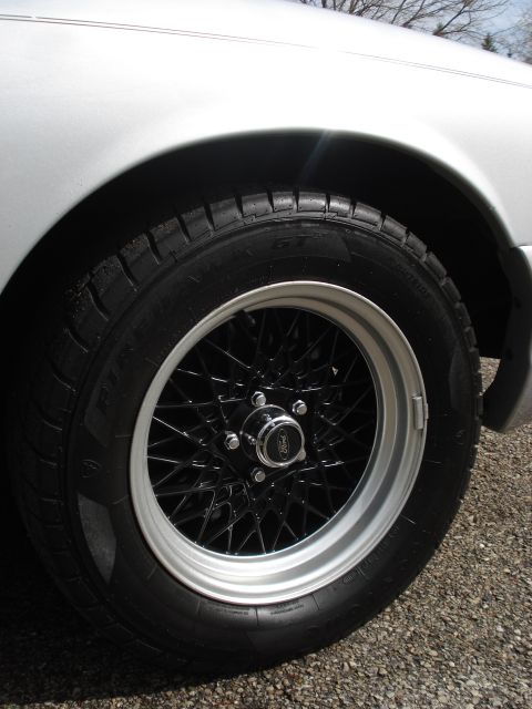 2000 Ford Crown Victoria photo