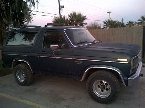 1985 Ford Bronco photo