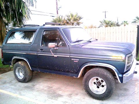 1985 Ford Bronco photo