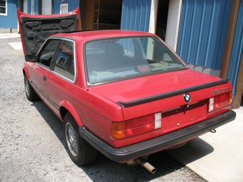 1986 BMW 3 Series - rear quarter