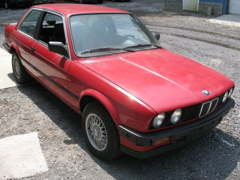 1986 BMW 3 Series - just bought, needs a polish!