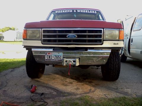 1989 Ford Bronco - This Ford F-Series truck from the 1980s is equipped with a winch and a "Weekend 4 Wheelers" decal.