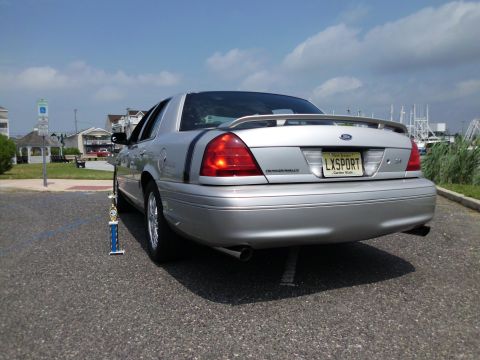 2004 Ford Crown Victoria - Racing stripe