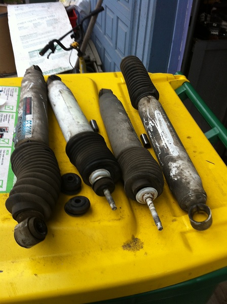 1992 Ford F-150 - Old shocks. These probably have ~175,000mi on them. Rated for 45,000mi.
