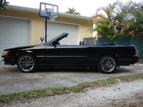 1992 INFINITI M30 “Vert”