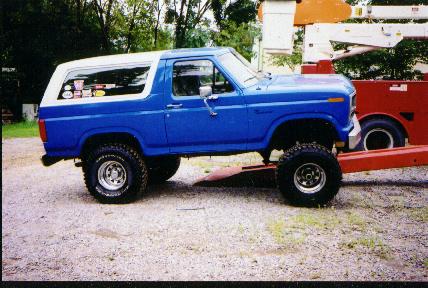 1985 Ford Bronco “betty”