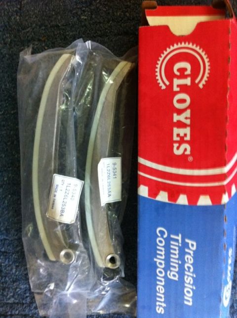 1998 Ford Crown Victoria - CLOYES timing chain guides and box. Part numbers visible on labels.