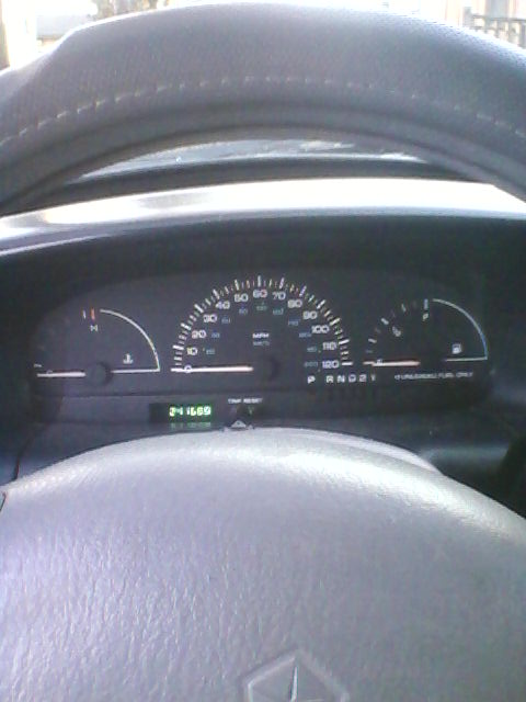 1997 Plymouth Voyager photo