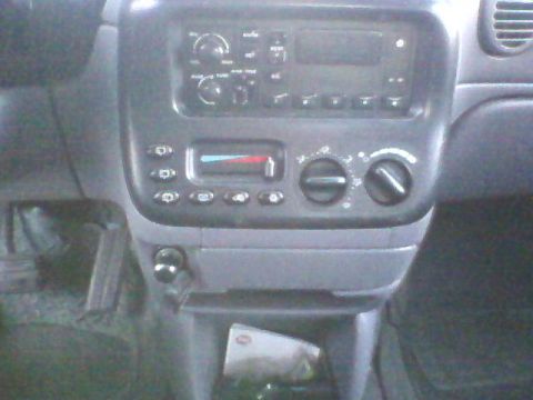 1997 Plymouth Voyager photo