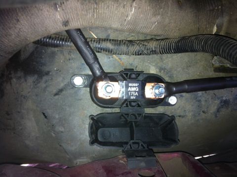 1992 Ford F-150 - 175A Mega Fuse and holder. Picked up at the local NAPA.