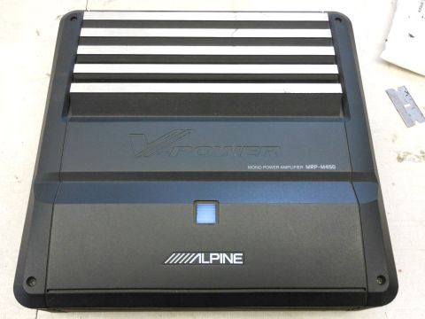 2005 Honda CR125R - An Alpine V-Power mono power amplifier is shown. The model number MRP-M450 is visible.